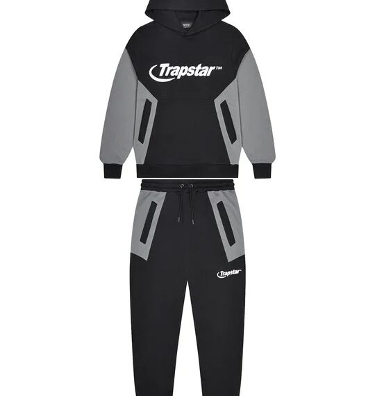 hyperdrive-panel-tracksuit-black