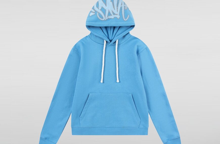 Syna World Hoodie